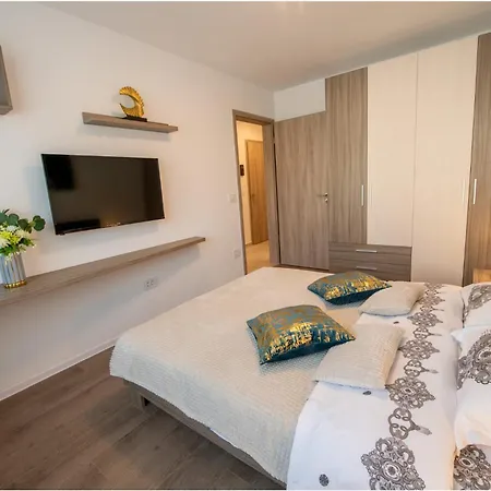 Coresi Vibe 207 Lägenhet