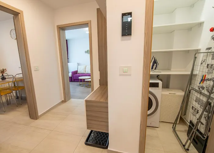 Coresi Vibe 207 Apartment